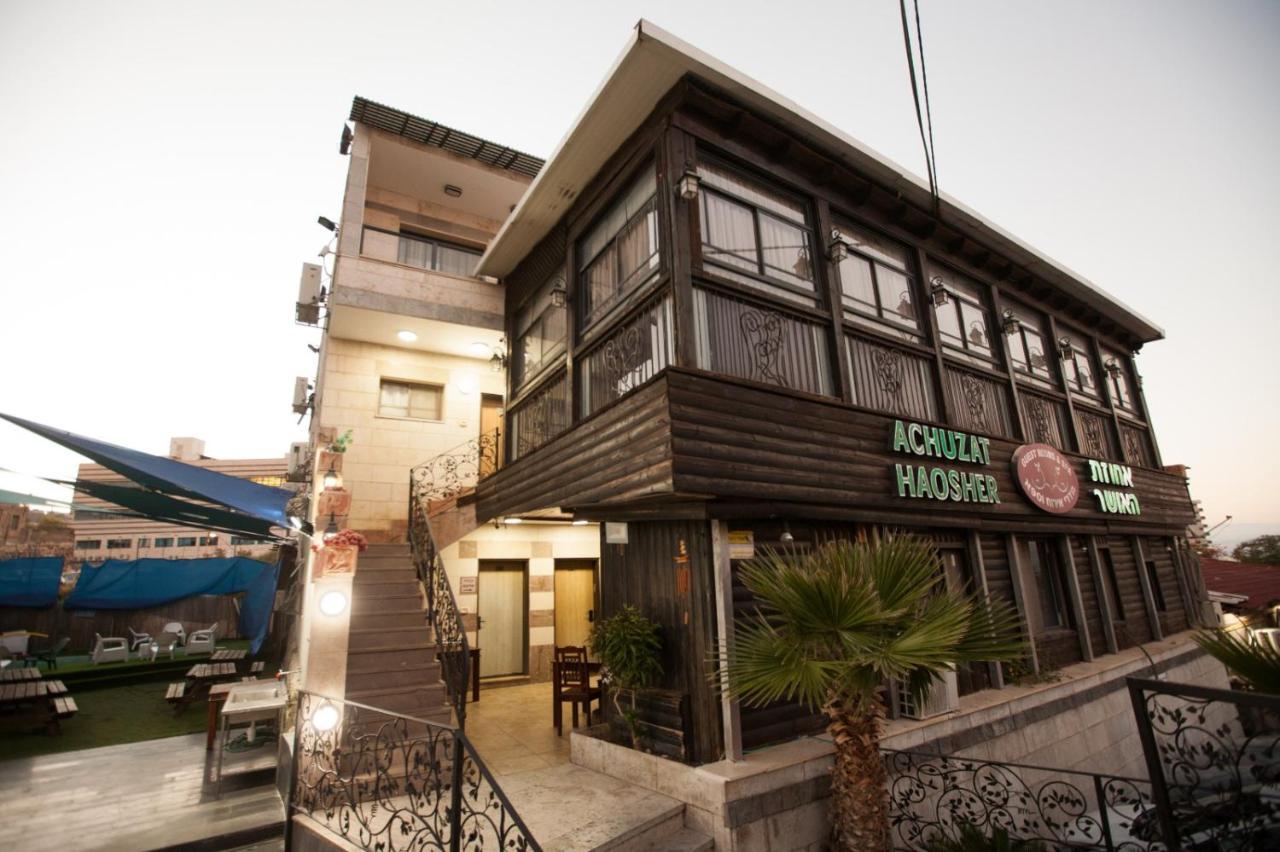 Puy Ahuzat Haosher Hotel Tiberias Eksteriør billede