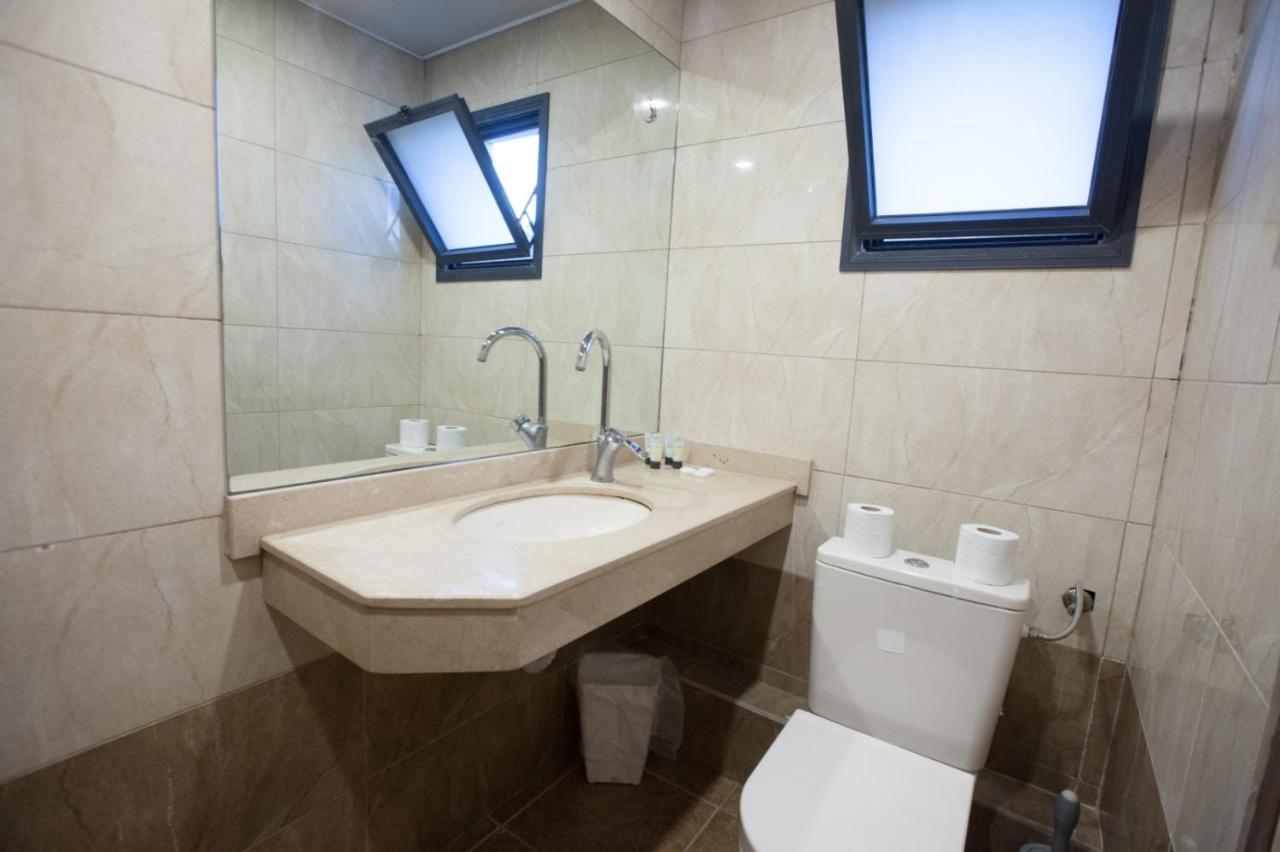 Puy Ahuzat Haosher Hotel Tiberias Eksteriør billede