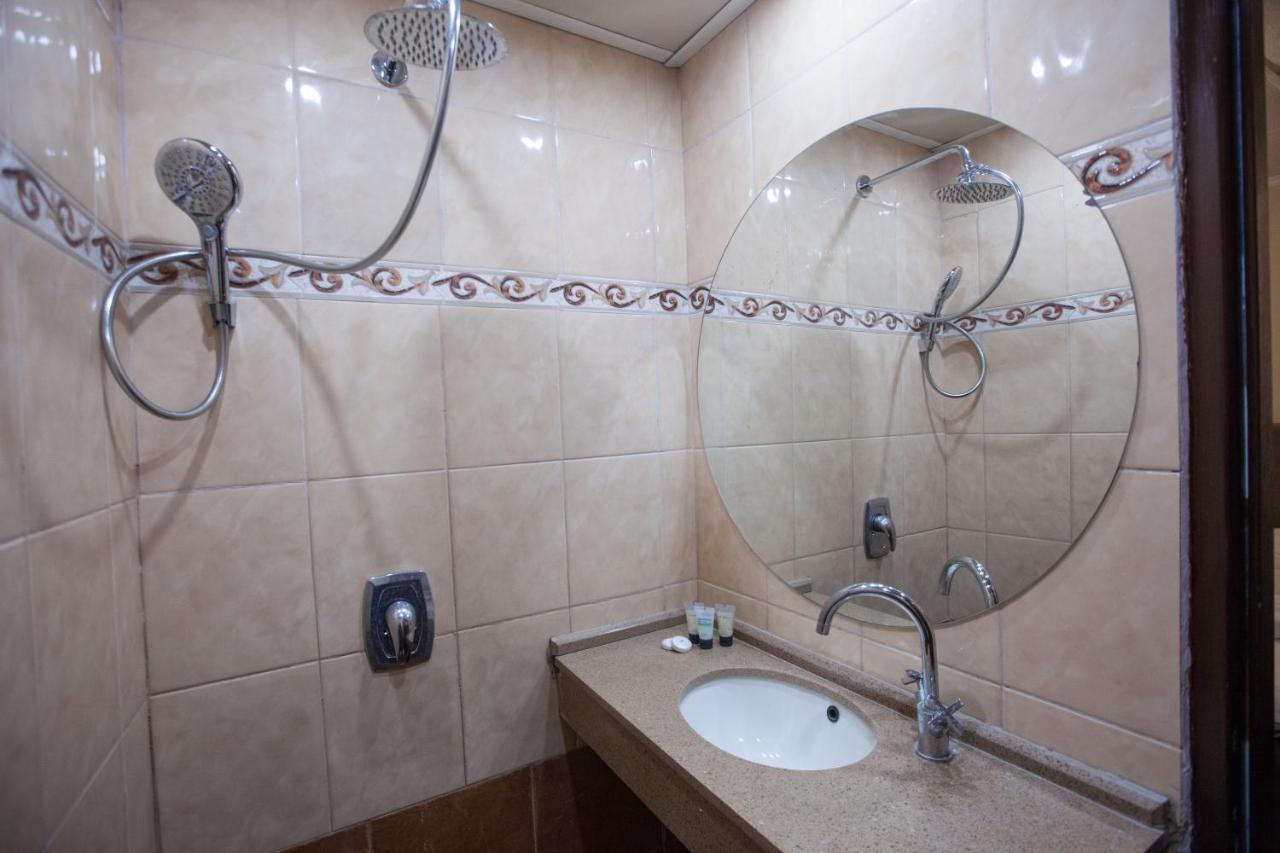 Puy Ahuzat Haosher Hotel Tiberias Eksteriør billede